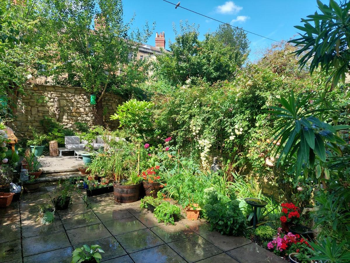 The Pickwick House 2 Bedroom Free Parking Μπαθ Εξωτερικό φωτογραφία